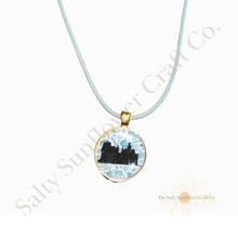 Load image into Gallery viewer, Harry Potter Series: Harry Potter Hogwarts Necklace
