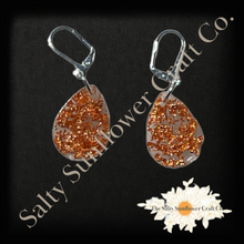 Load image into Gallery viewer, Rose Gold Flakes Dangling Earrings
